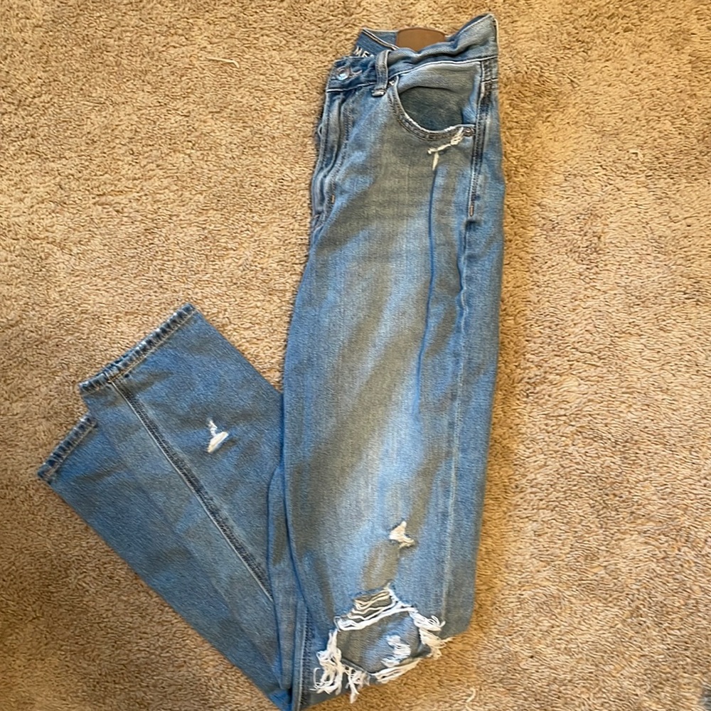 American Eagle Mom jeans